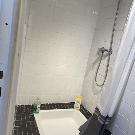 Studio Near The Historic Places Of Ajaccio 아파트 *